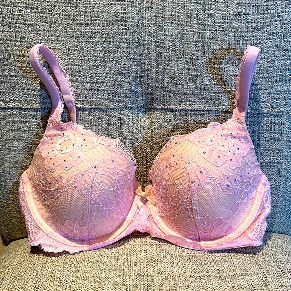 Body By Victoria Lined Demi Bra (34D)